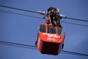 Koelner Seilbahn Gondel blieb haengen Koeln Linksrheinisch P537